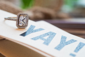 details-ring-flag